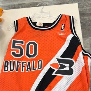 Cory Maggette 1970-71 Bufallo Braves NBA jersey